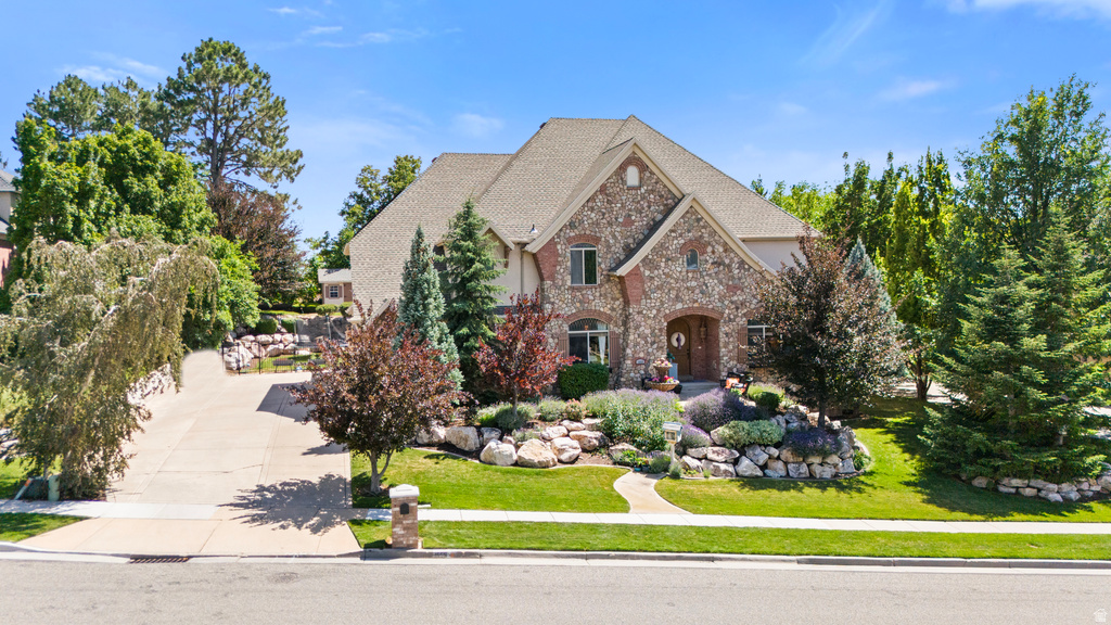 1559 E WASATCH S DR photo 2