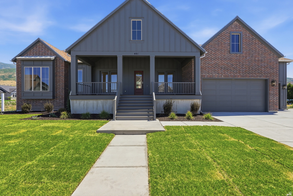 587 S DANIEL DR photo 2