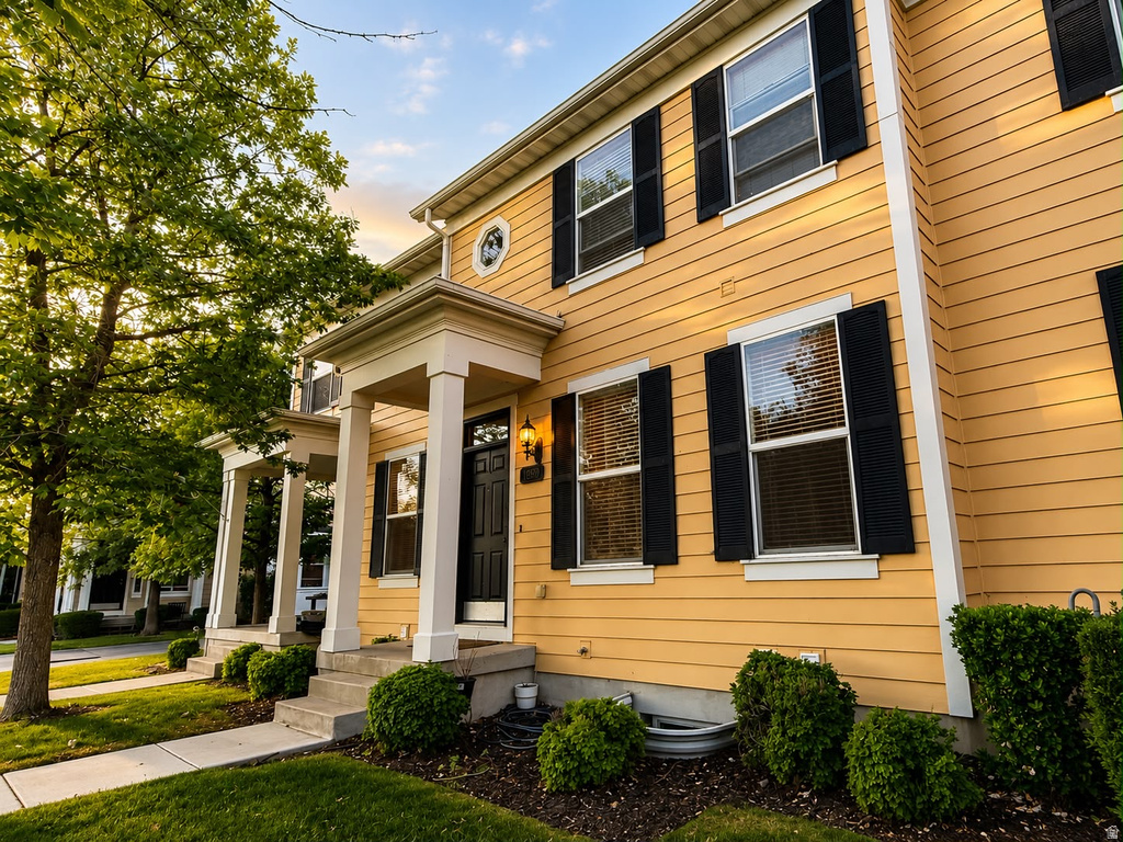 11598 S Grandville Ave W, South Jordan, UT 84009