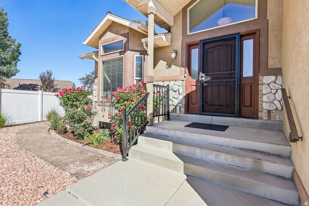 8022 S PEREGRINE PL photo 4