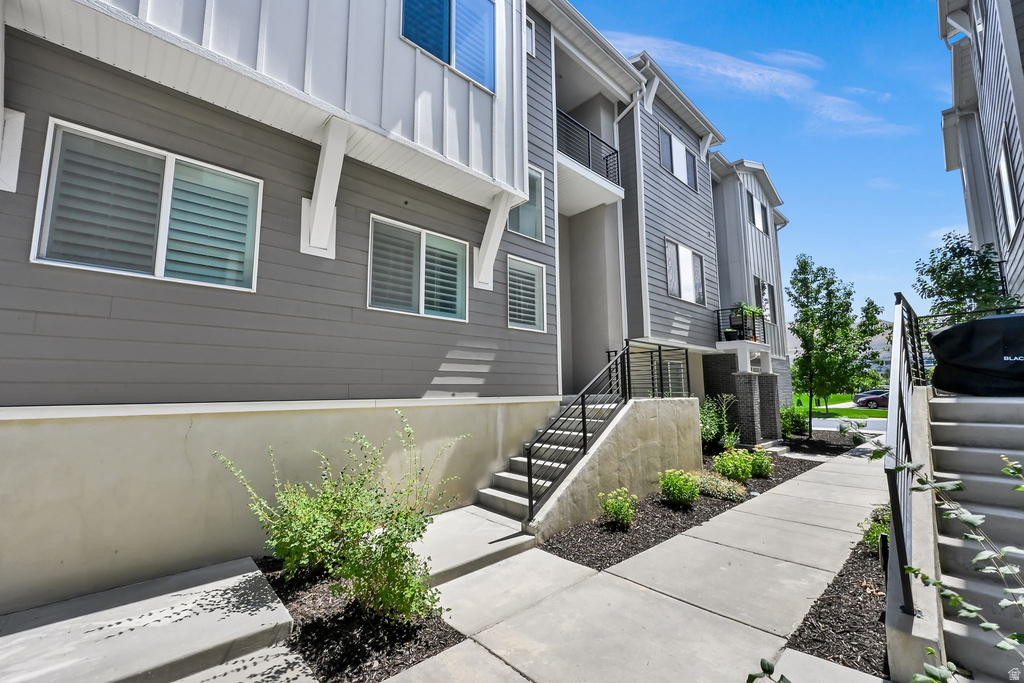 15150 S WILD HORSE WAY photo 3