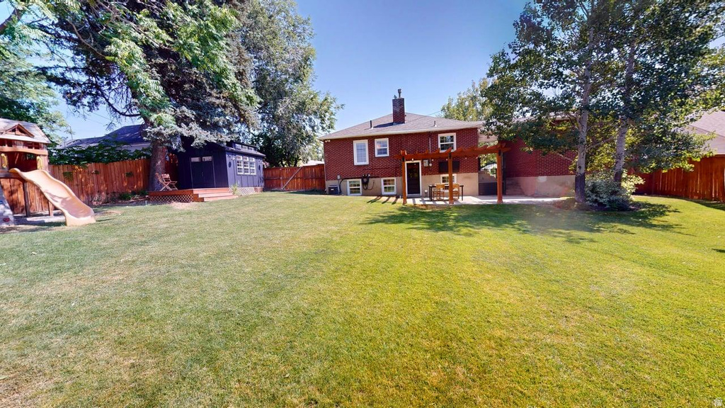 281 E 1200 S photo 3