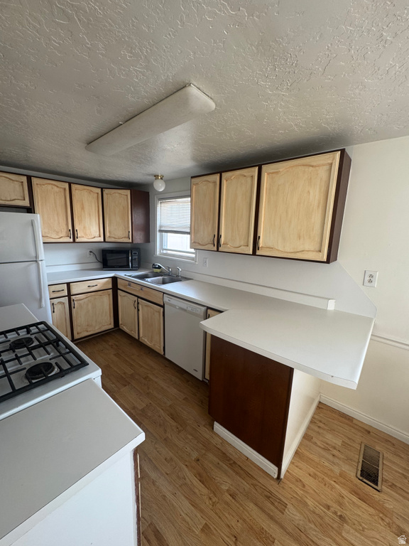 290 N 400 E photo 4