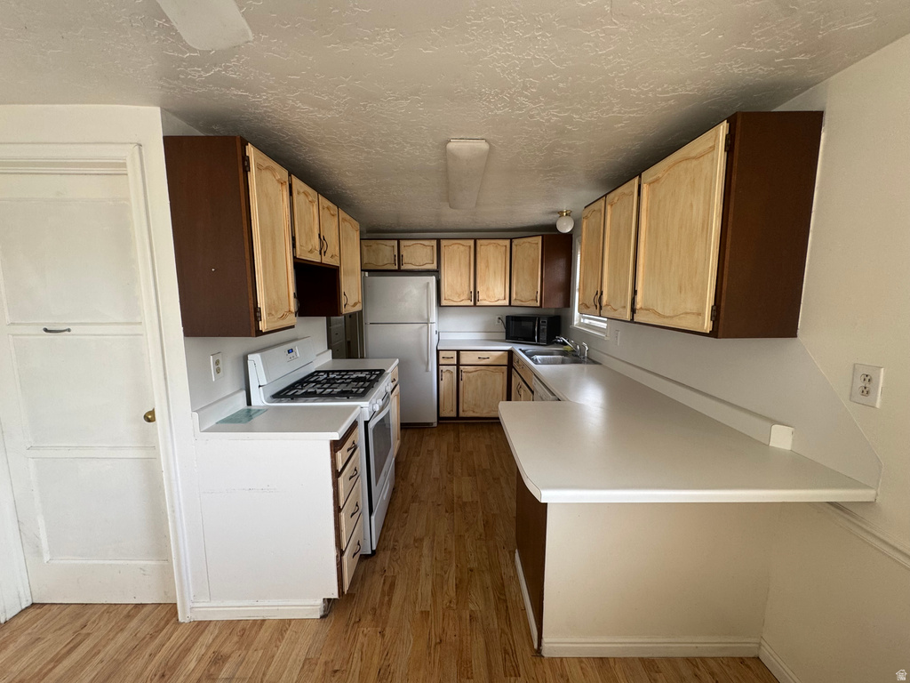 290 N 400 E photo 2