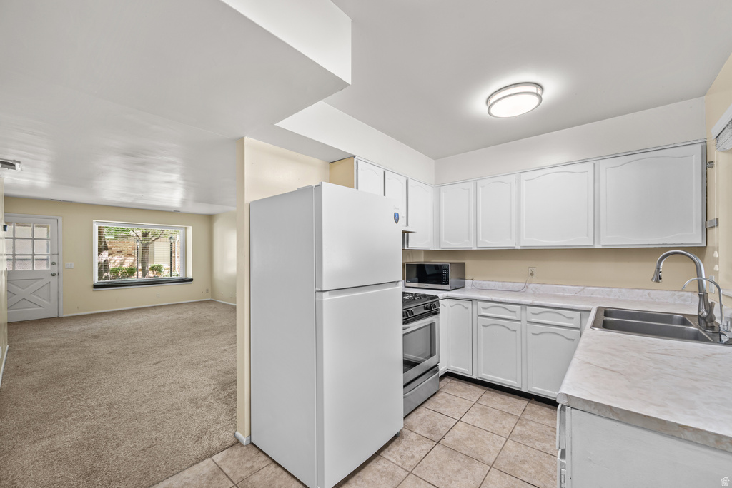2120 E GEORGETOWN photo 3
