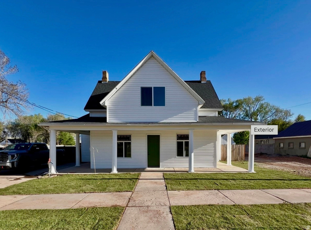 442 E CENTER photo 2