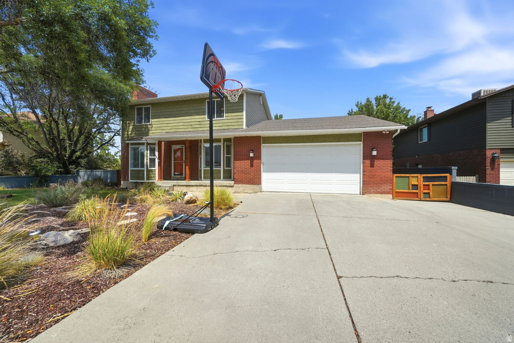 5695 S INWOOD DR photo 3