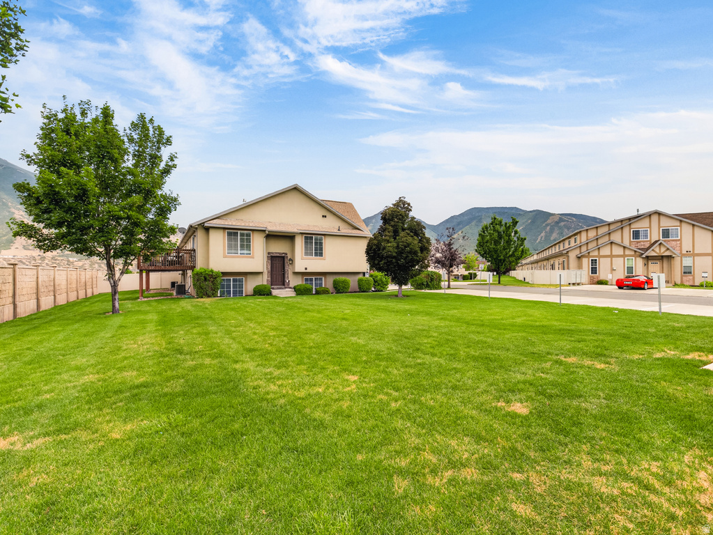 2933 E SOMERSET DR photo 3