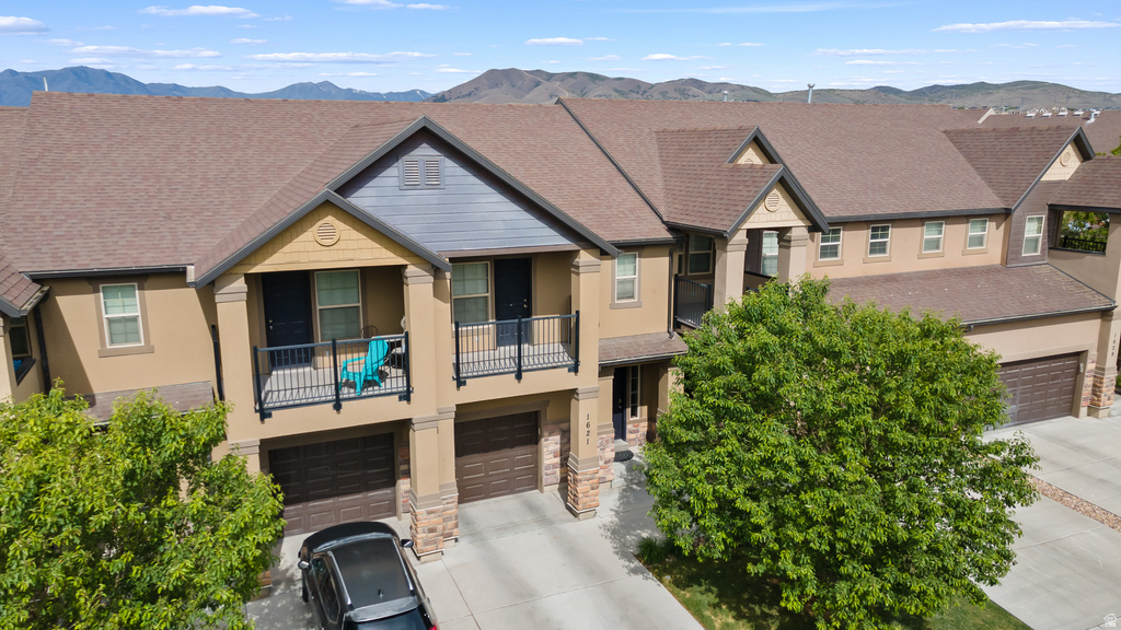 1621 N VENETIAN E WAY photo 2