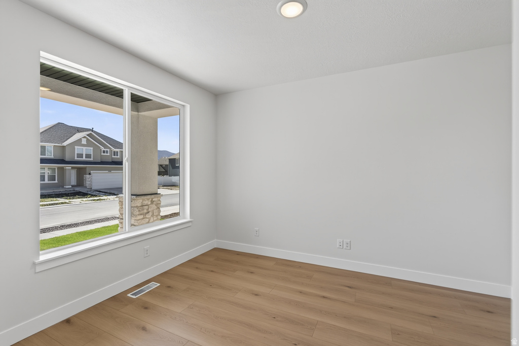 5325 N HONEY SUCKLE WAY photo 4