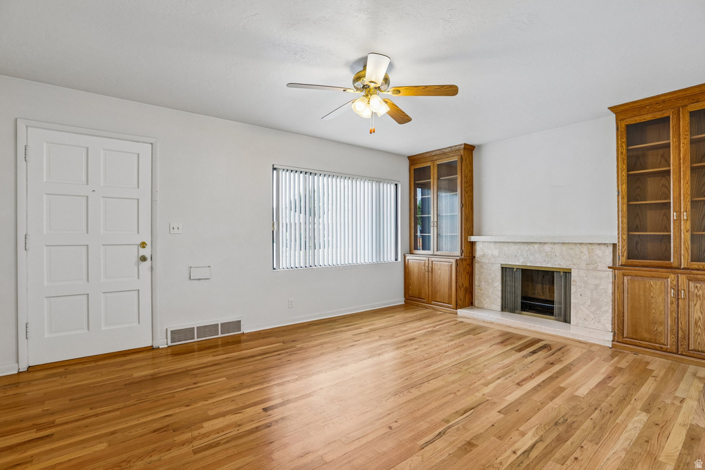 718 E ELGIN AVE photo 3
