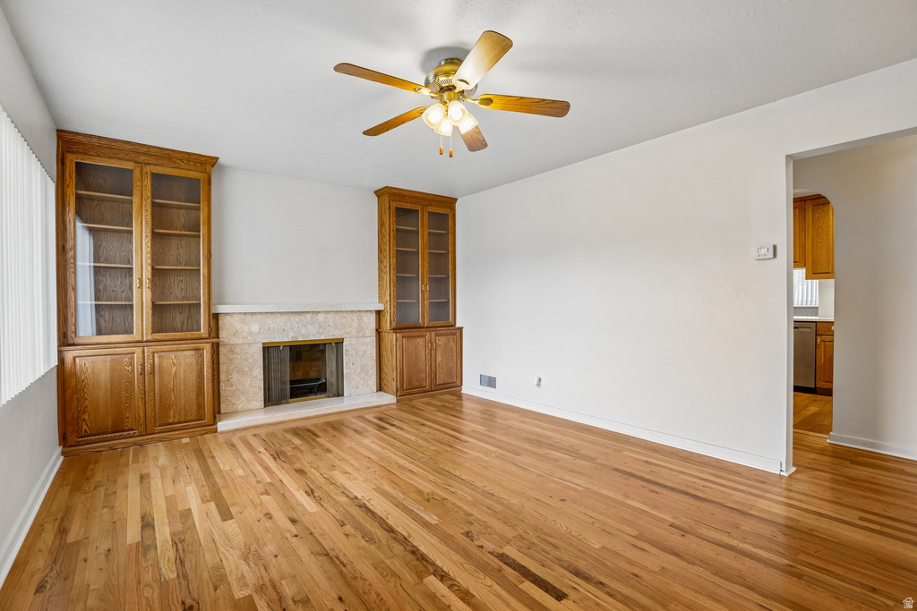 718 E ELGIN AVE photo 4