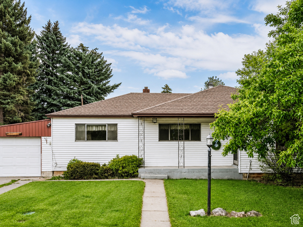 172 LARSEN DR photo 2