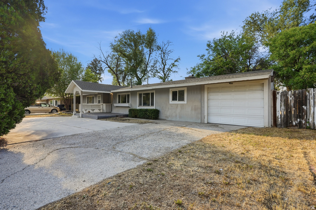 1573 E 5600 S photo 3