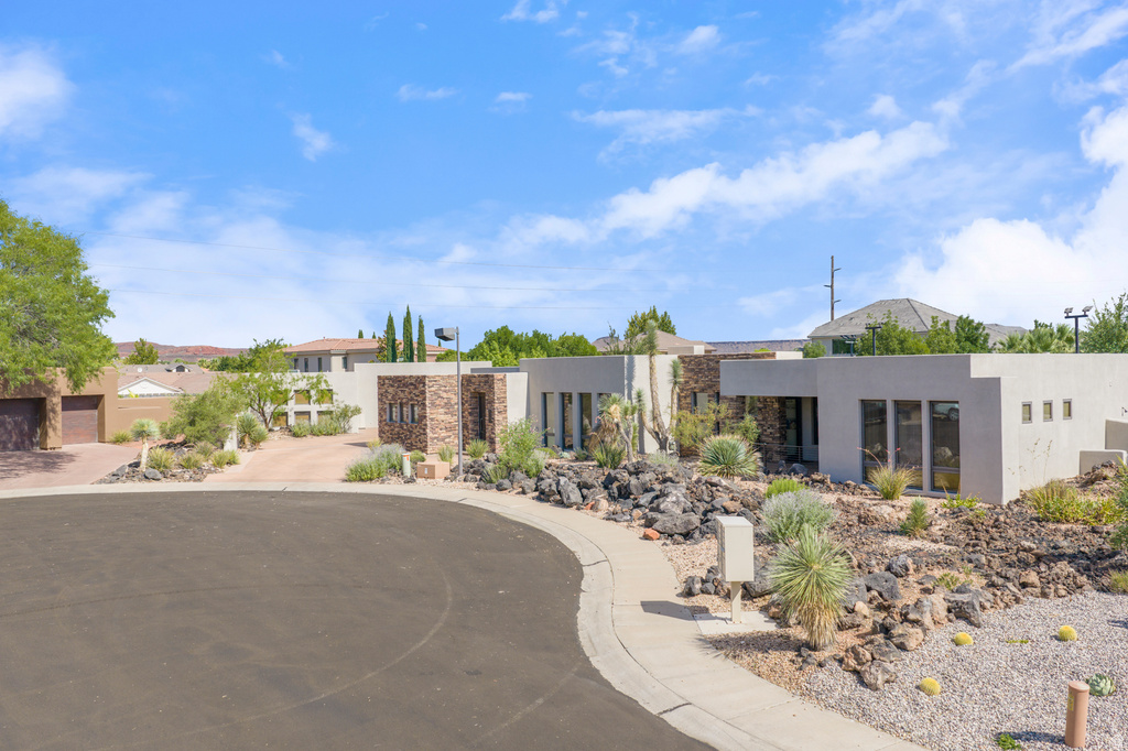 1 E BASALT CIR photo 3