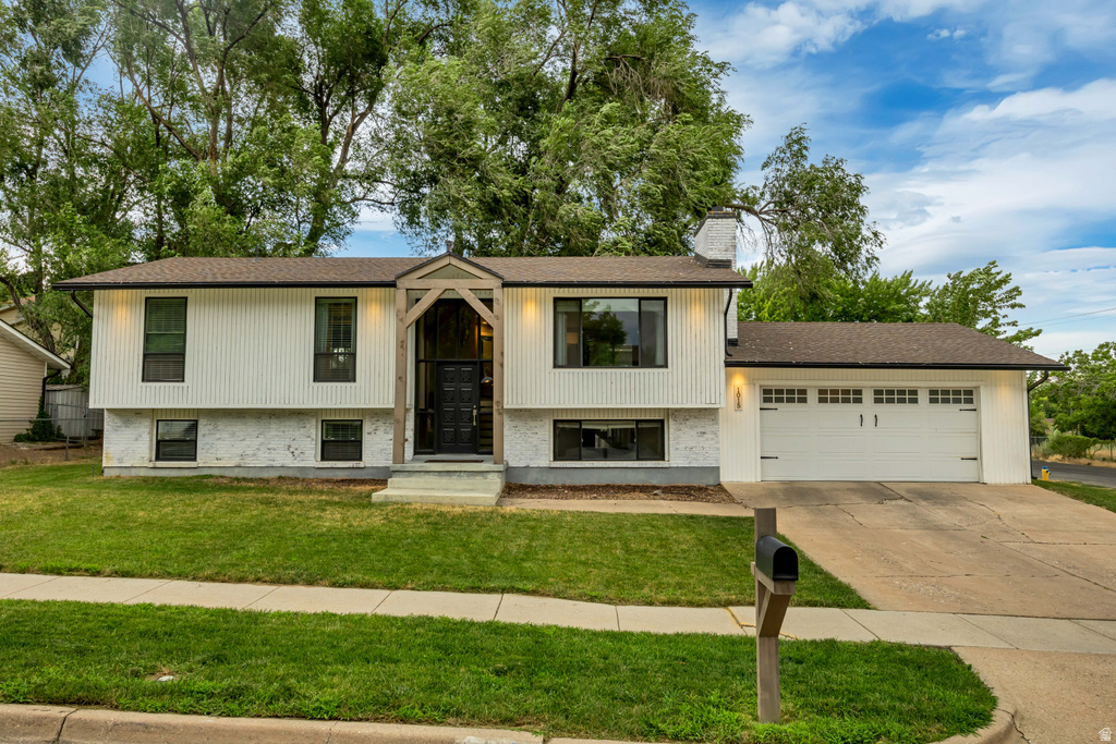 1015 E 625 N photo 5