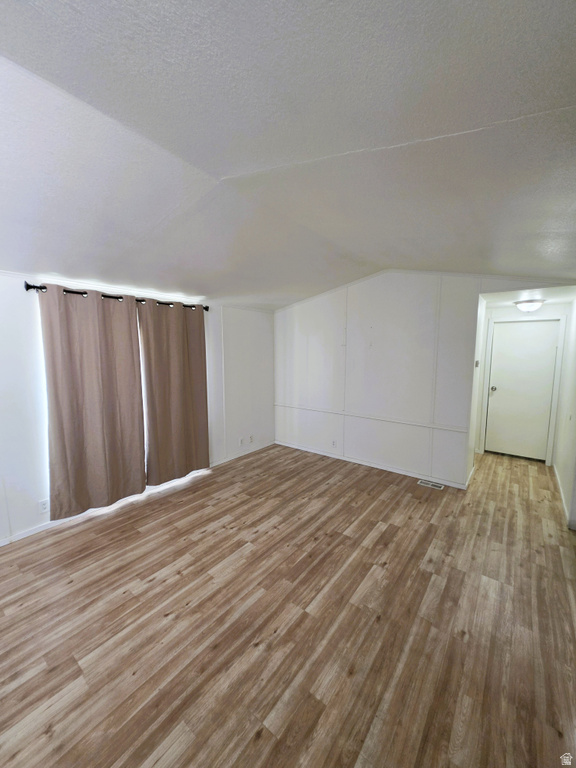 1604 N 180 E photo 4