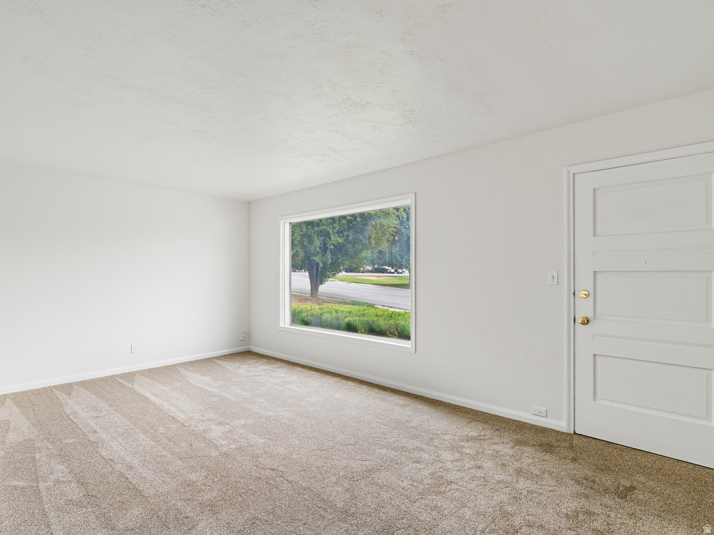2687 E 2980 S photo 4