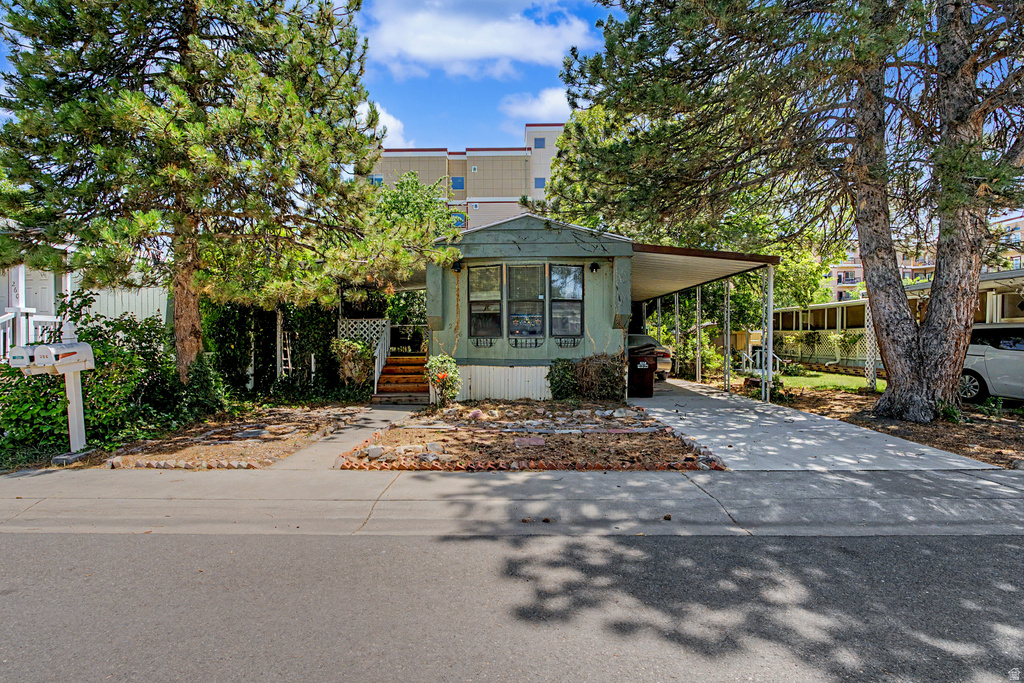 256 N FALL ST photo 2