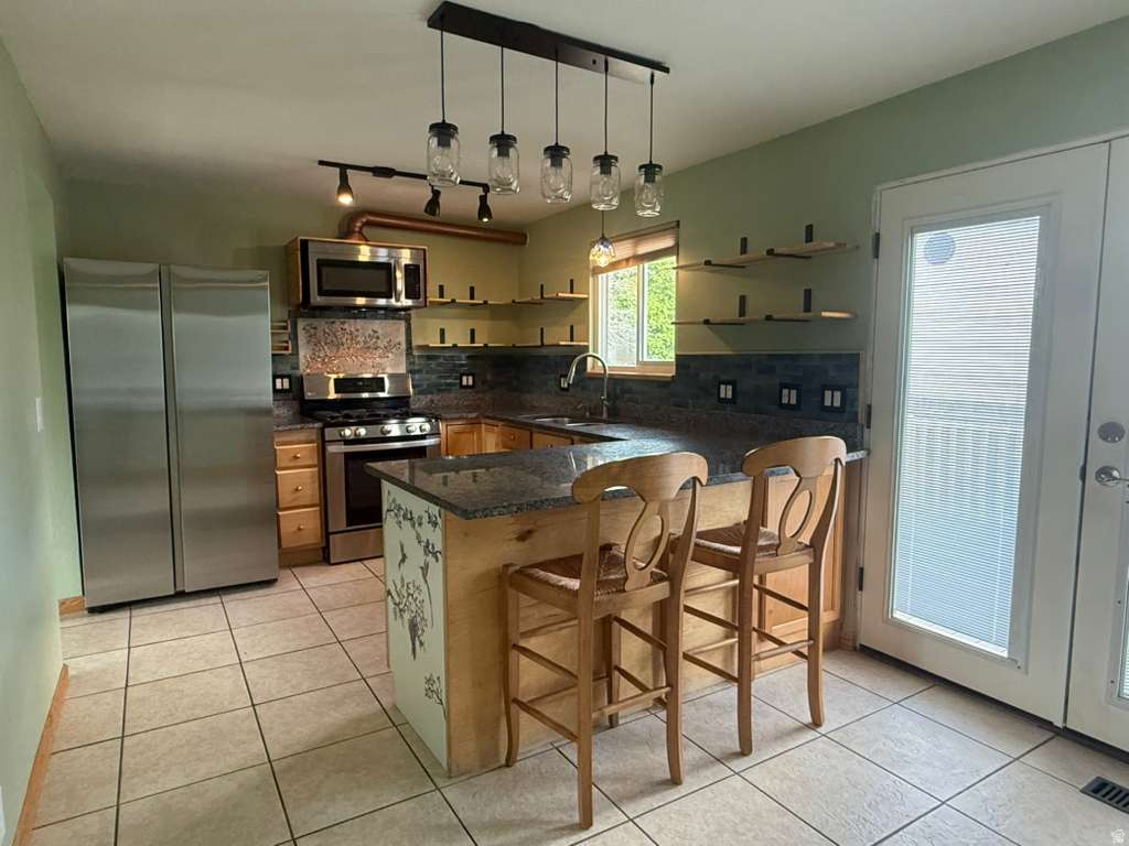 6527 W 3880 S photo 3