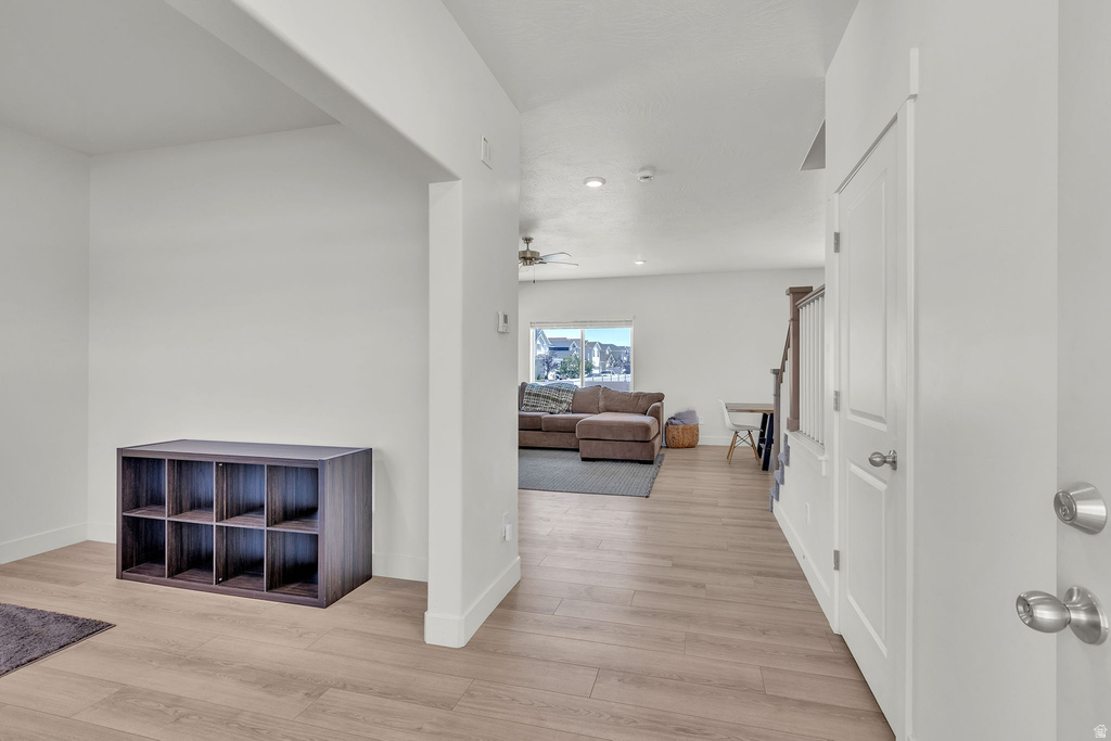 1166 E SPRINGWATER WAY photo 4