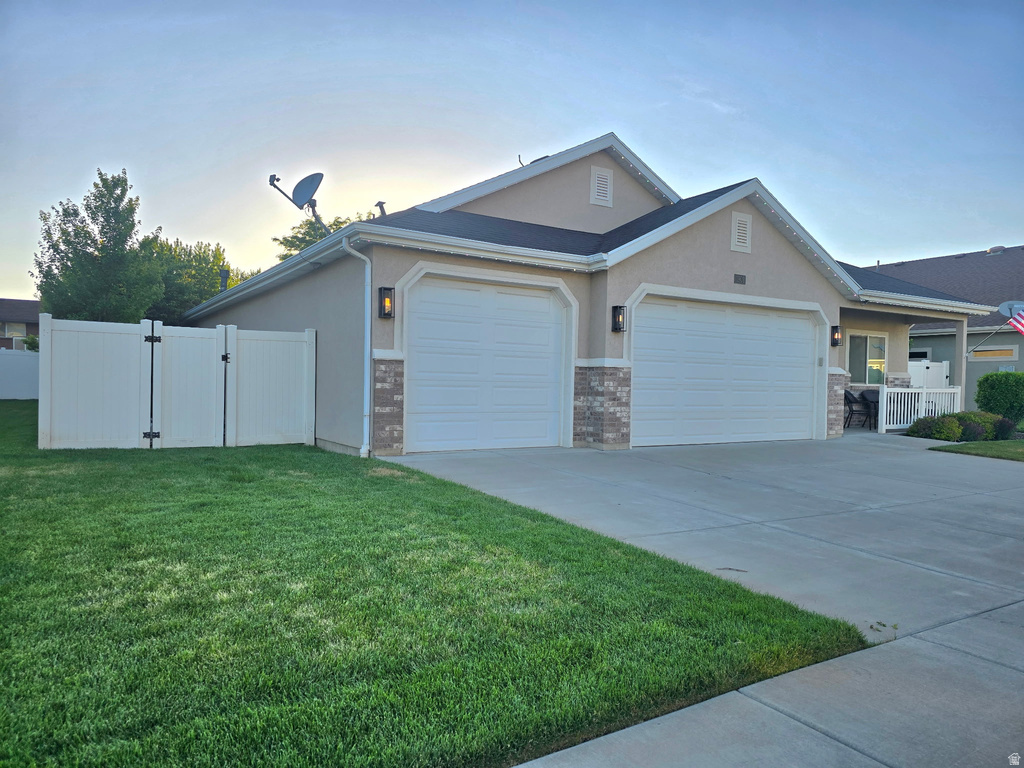 1909 N 690 W photo 2