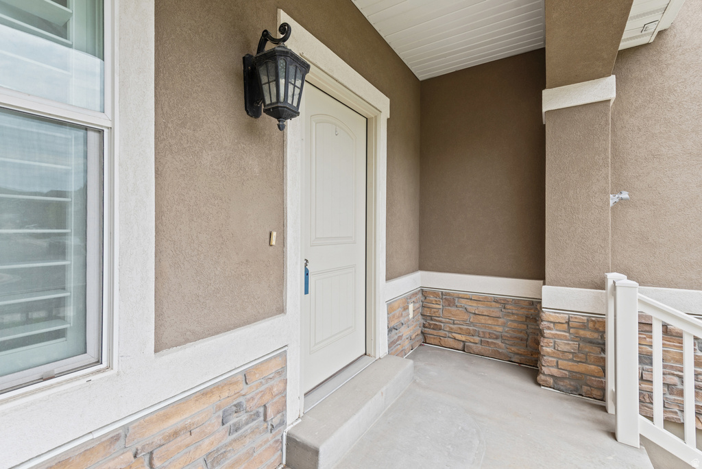 4884 W YELLOW TOPAZ DR photo 3