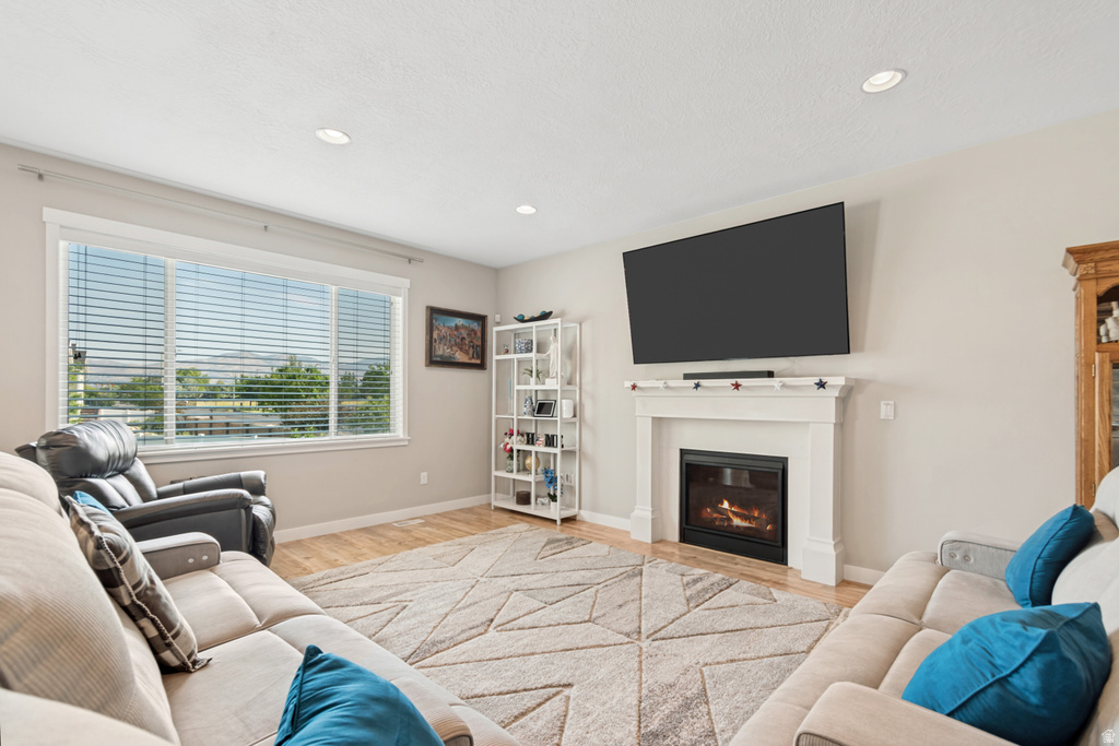 2304 W 70 N photo 4
