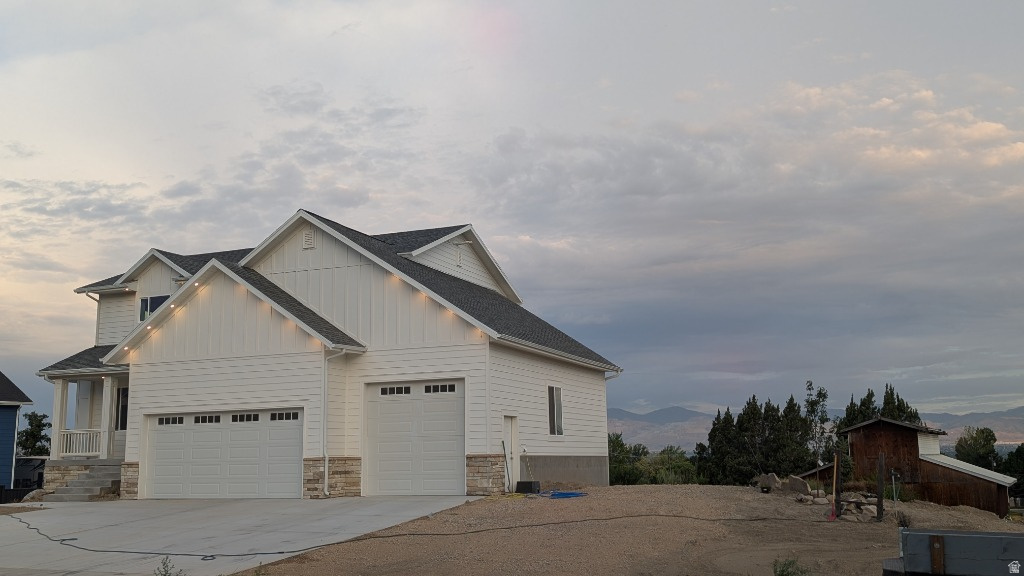 10718 S 580 E photo 3