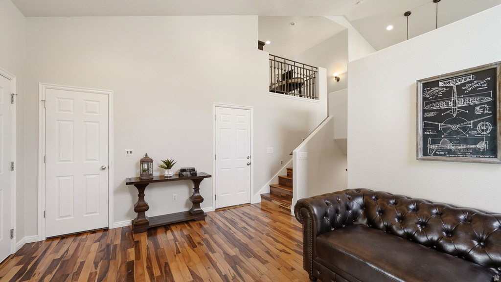 1409 N 1975 W photo 4