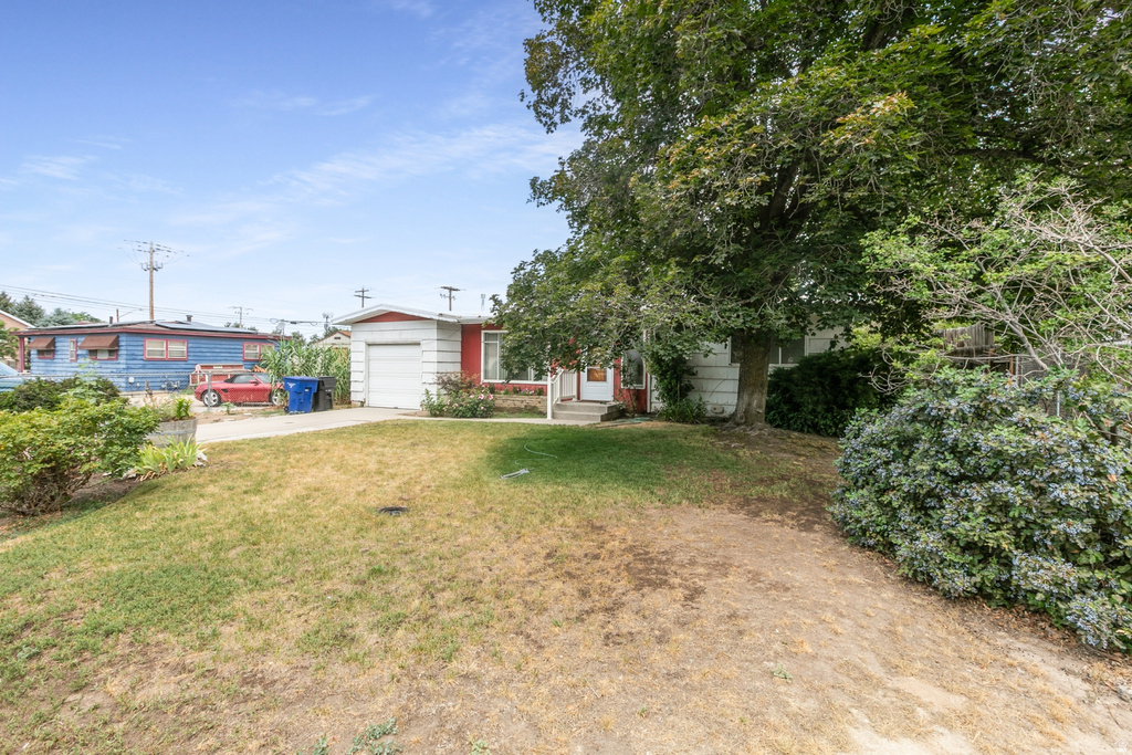 723 E 8425 S photo 3