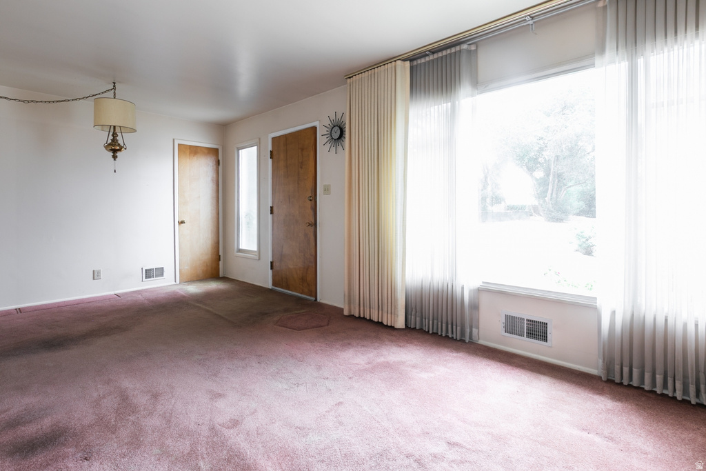 723 E 8425 S photo 4