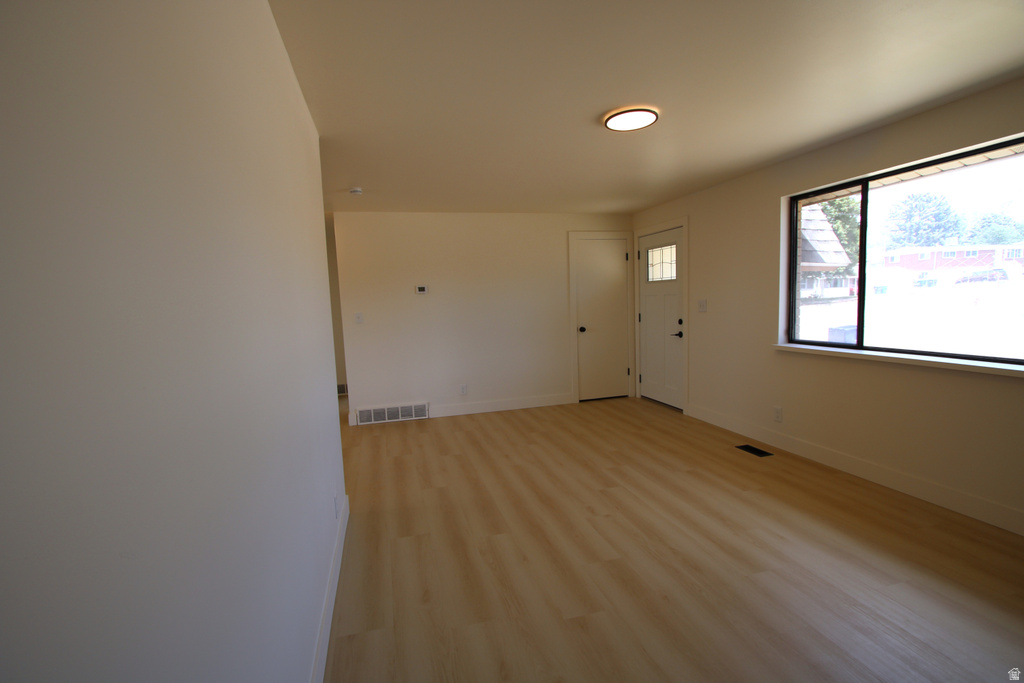 5007 S 2675 W photo 4