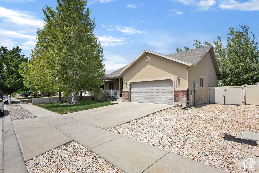 2117 E PARTRIDGE LN photo 2