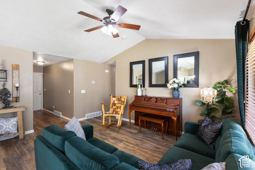 2117 E PARTRIDGE LN photo 4