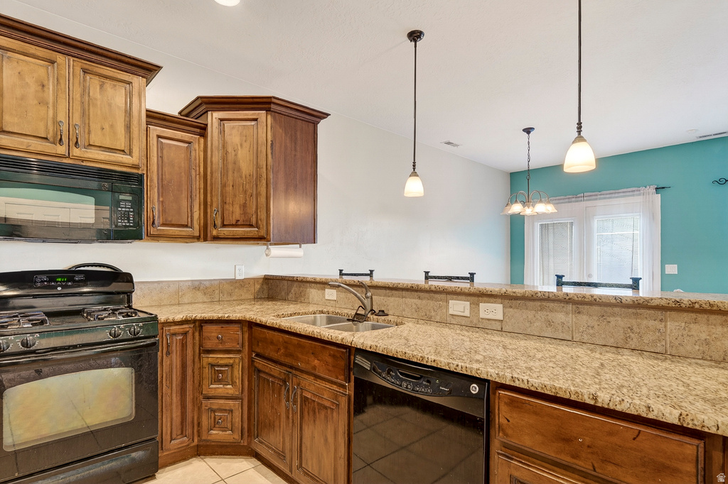 1295 N CEDAR BLVD photo 4