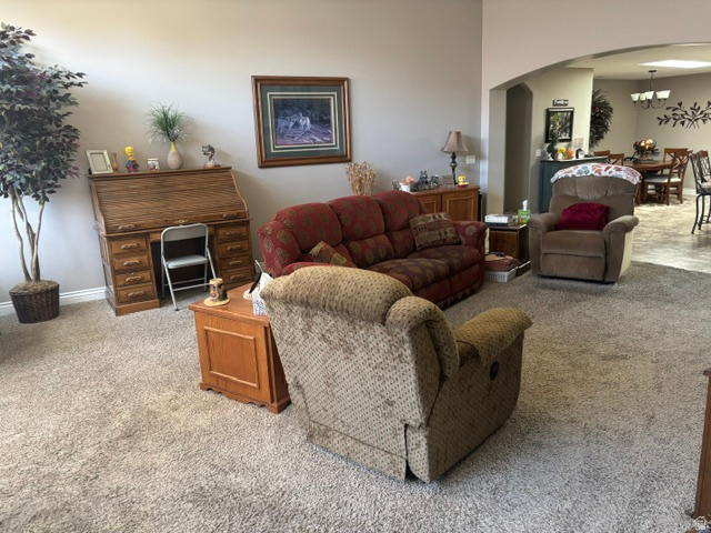 5511 S 575 W photo 4