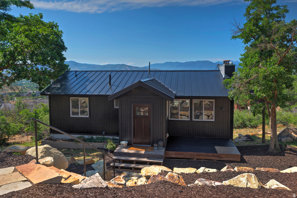 319 JUNGFRAU RD photo 3