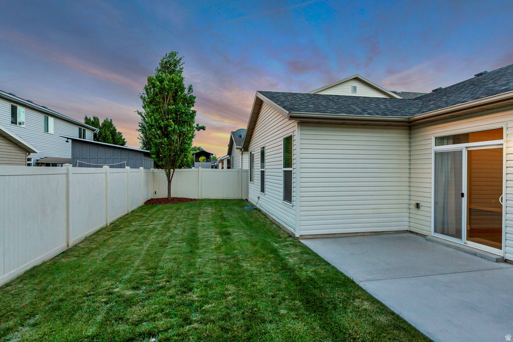 1002 N SKIPTON DR photo 5