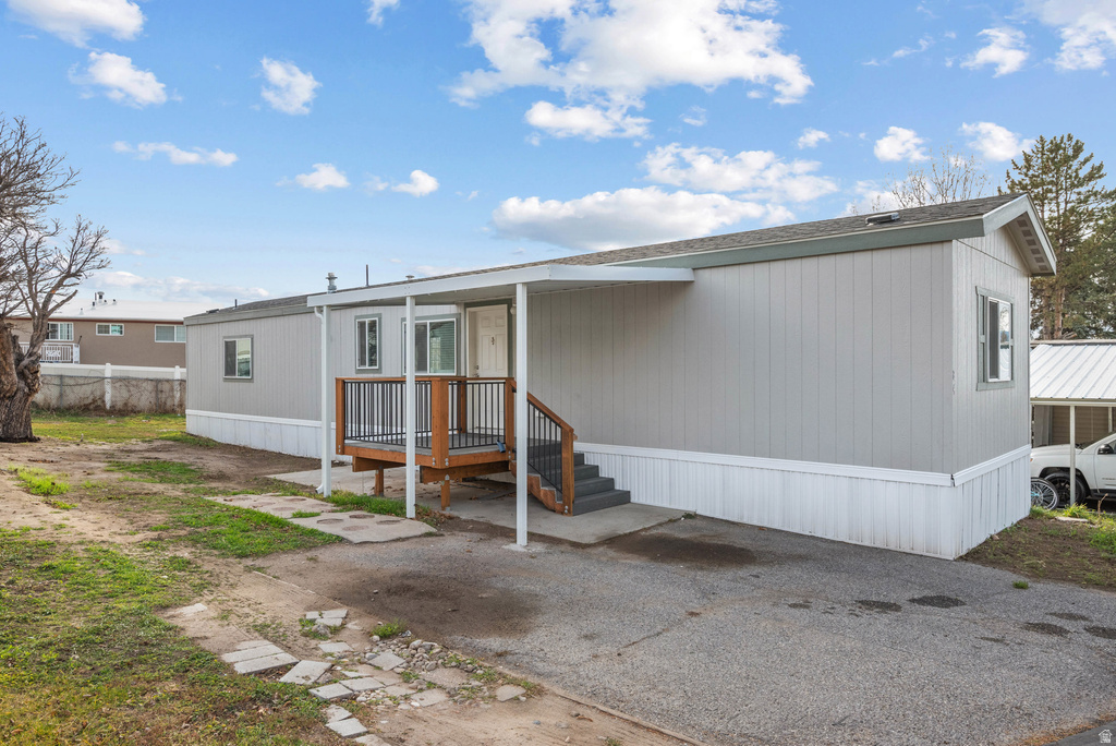 222 N 1200 W photo 2