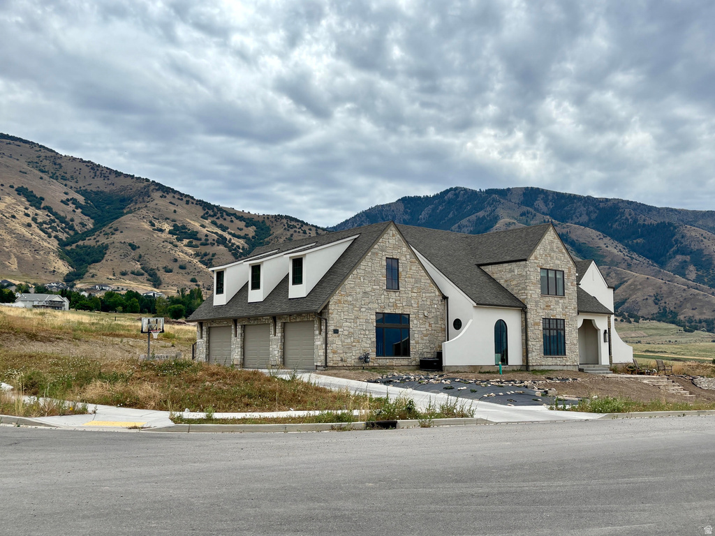 2890 N 1810 E photo 2