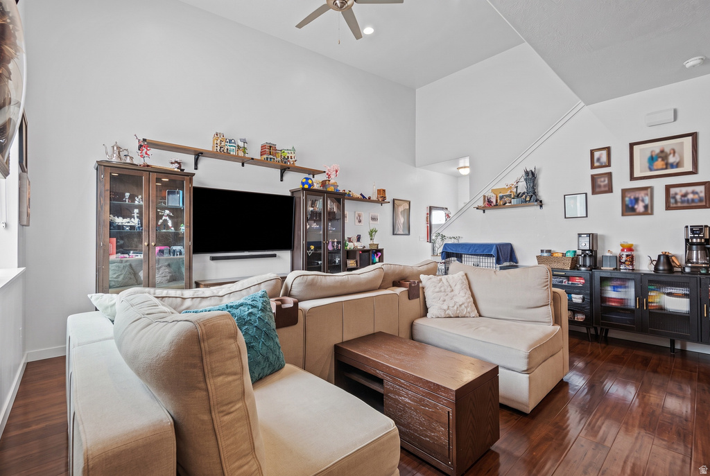 7091 N MOUNTAIN FIELD DR photo 2