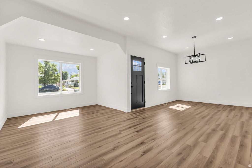2067 QUINCY AVE photo 5