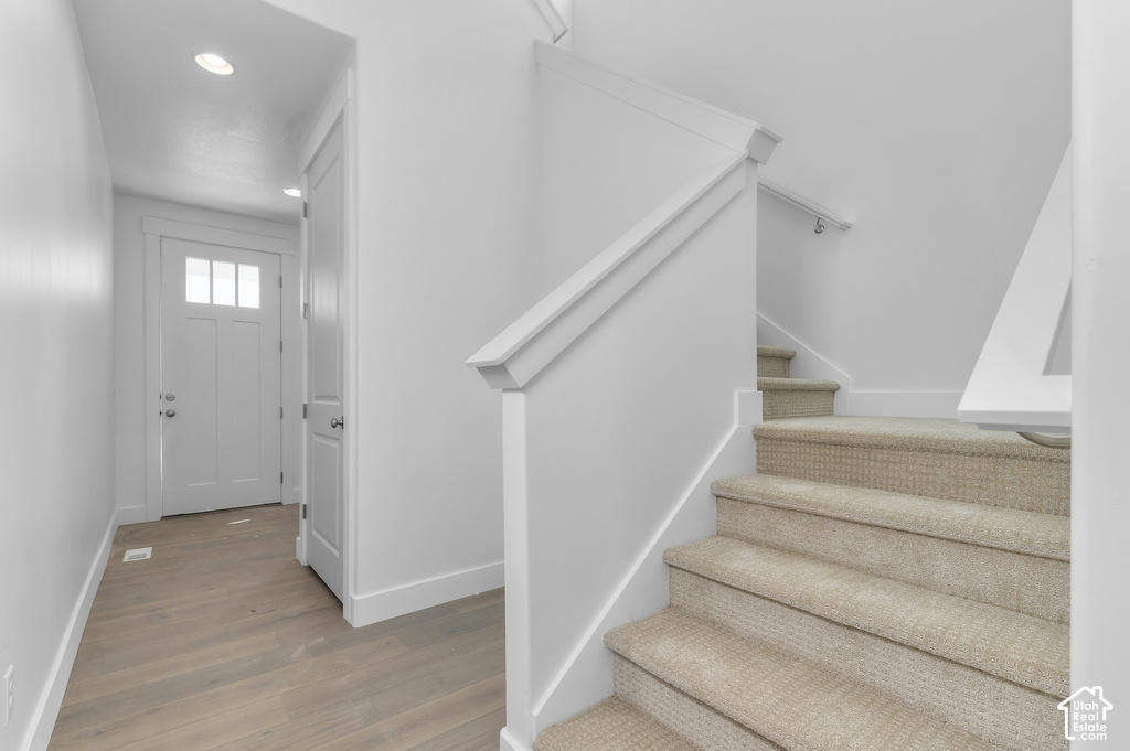 108 S FREEDOM FARMS DR photo 5