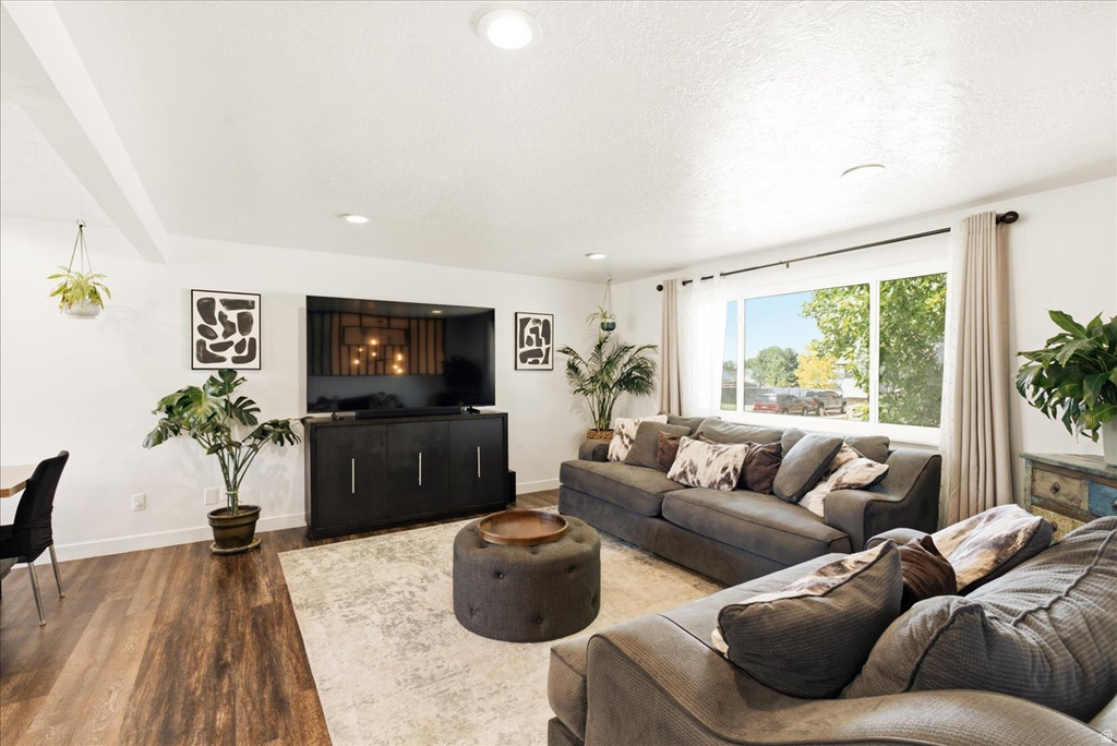2042 N 630 W photo 5