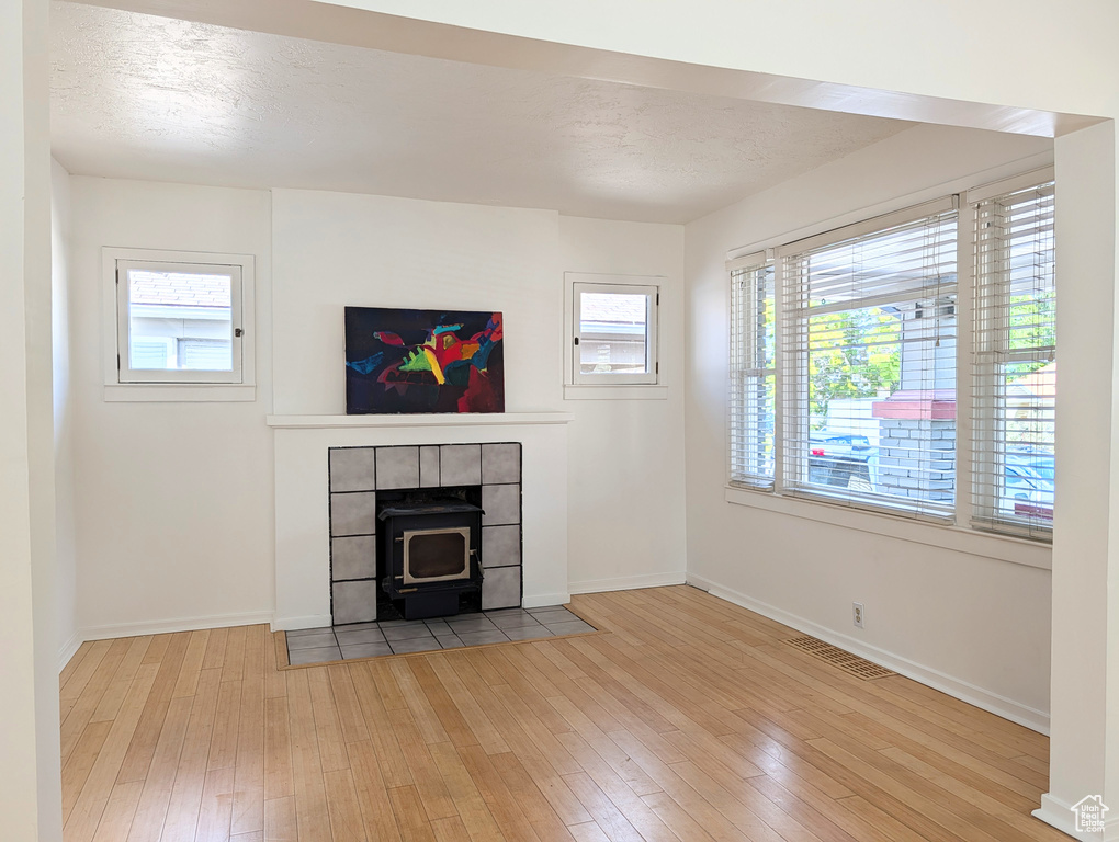 1136 E MILTON AVE photo 4