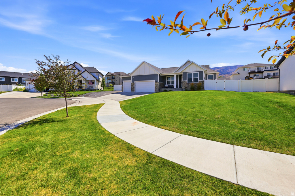 3641 S HIAWATHA CIR photo 4