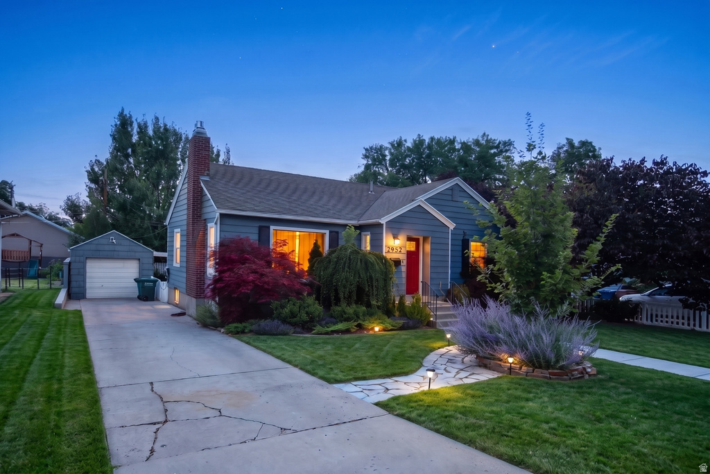 2952 S IMPERIAL E ST photo 2