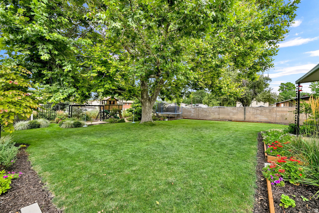 2433 N 770 W photo 4