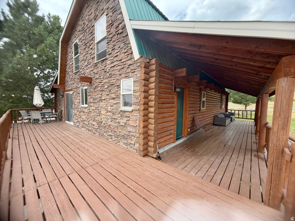 358 MAPLE DR photo 3